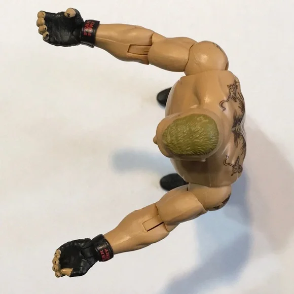 Brock Lesnar WWE Elite 2011 Mattel Action Figure. Loose Head/Elbow/Leg/Knees.